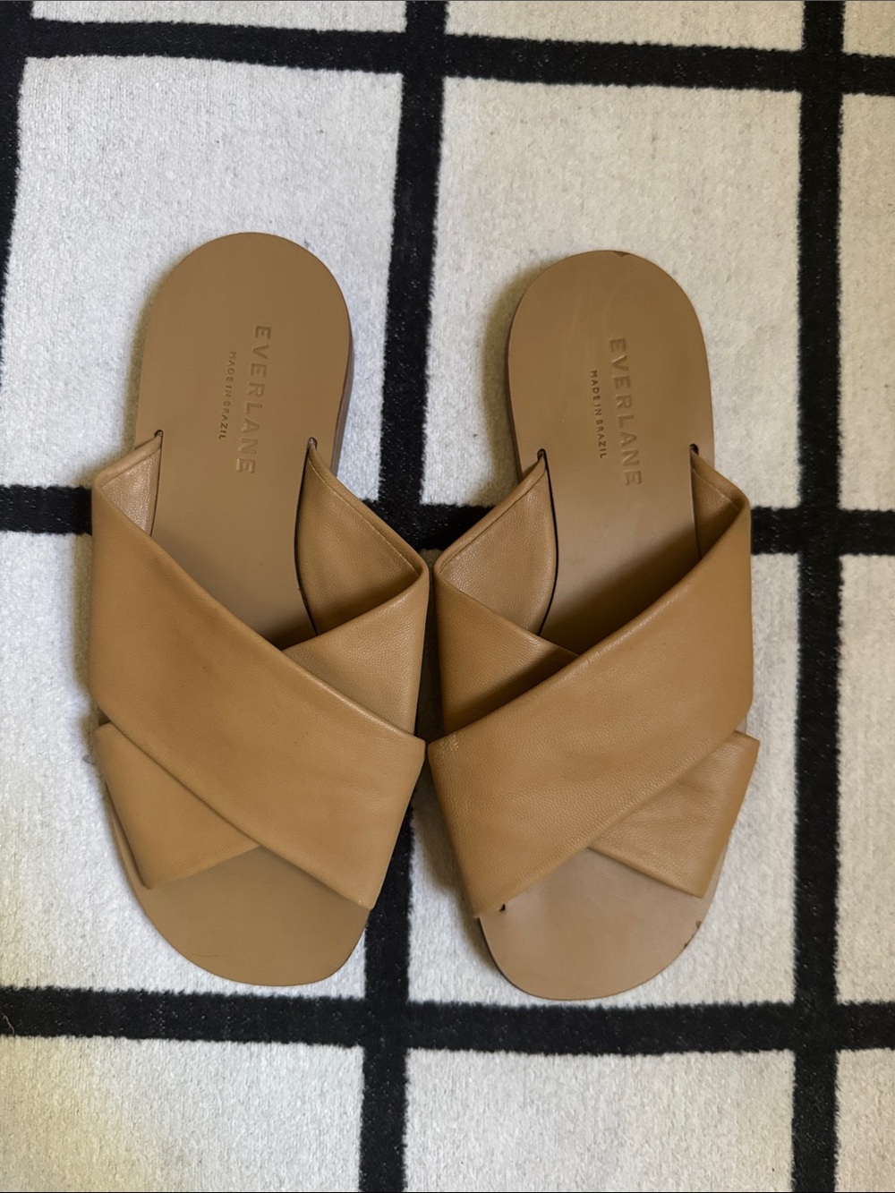 Everlane Tan Crisscross Leather Slide Sandals size 5
